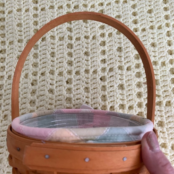 Longaberger 2001 Edition Small Easter Woven Basket with Pastel Lining - Picture 11 of 11